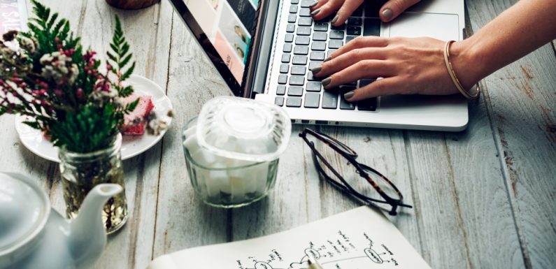 Generare Opportunità di Business: Come l’Agenzia Web di Bologna Rivoluziona la Tua Comunicazione Online e Offline