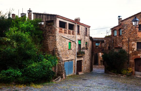 Il fascino senza tempo di Casa Foligno: un viaggio tra storia e modernità