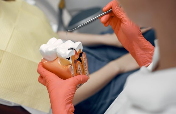 La Salute del Tuo Sorriso: Importanza della Parodontologia a Roma
