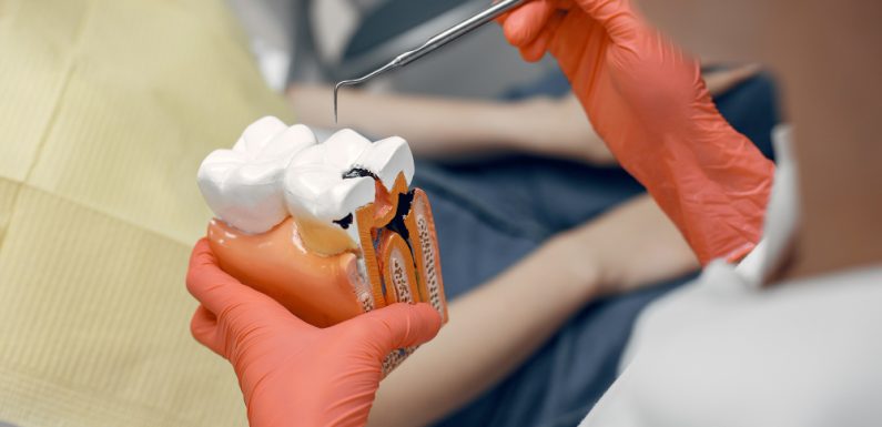 La Salute del Tuo Sorriso: Importanza della Parodontologia a Roma