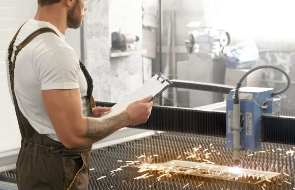 Cecchini Macchine Lavorazione Lamiera: Tradizione ed Innovazione nella Lavorazione della Lamiera a Bologna